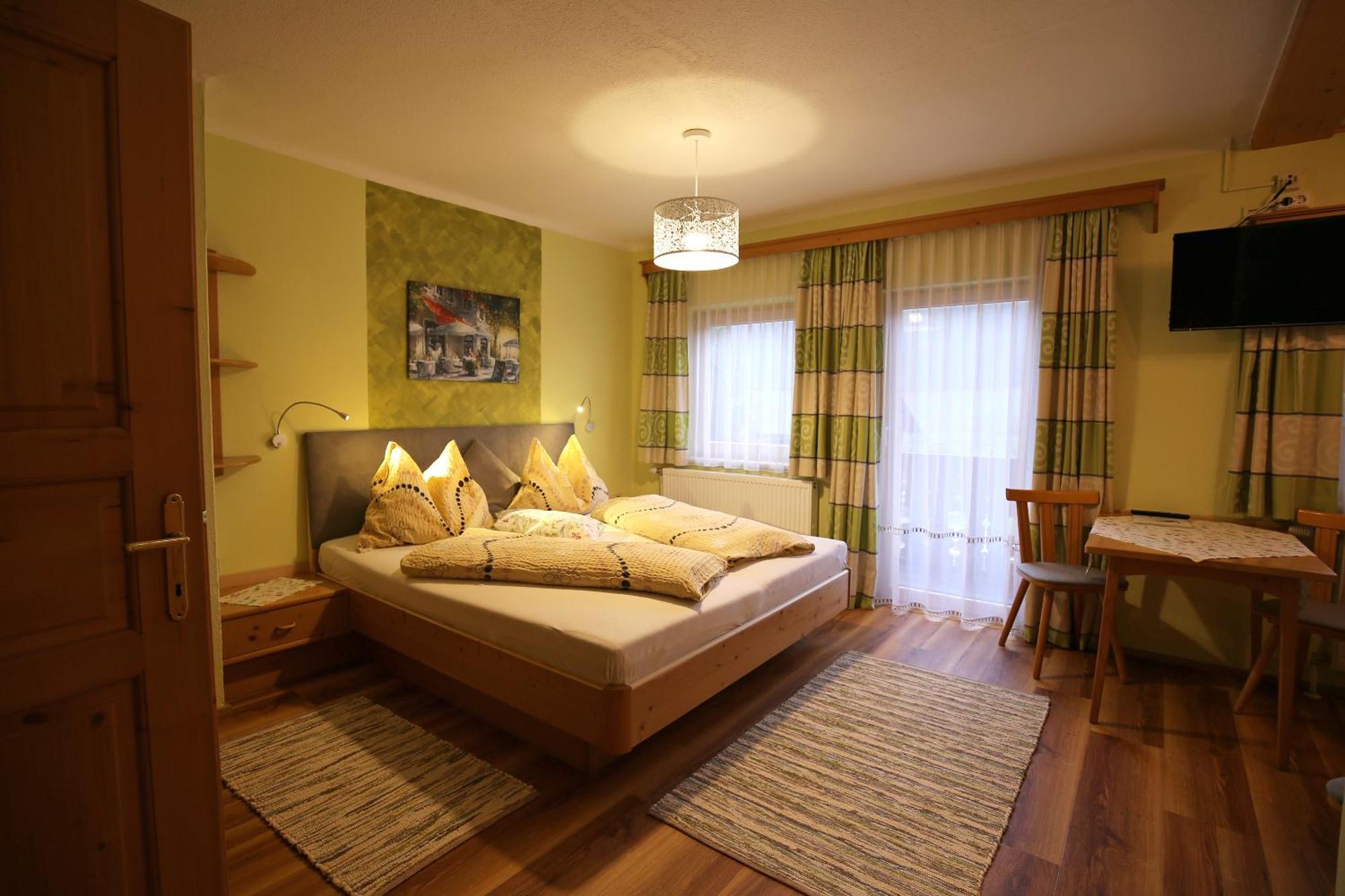 Haufhof-Pension Am Bauernhof, Haus Im Ennstal Bei Schladming Luaran gambar