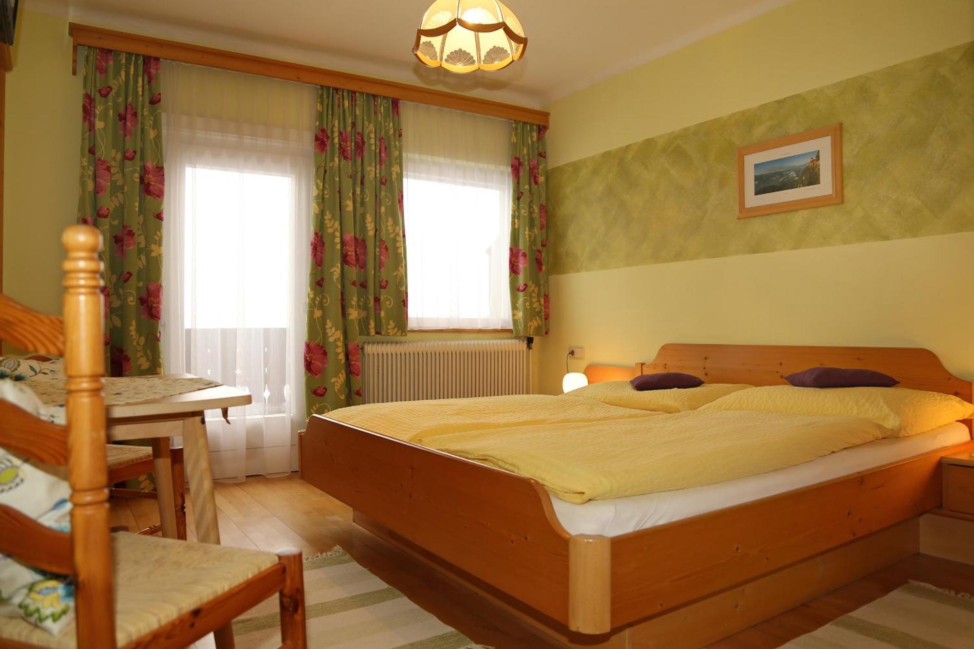 Haufhof-Pension Am Bauernhof, Haus Im Ennstal Bei Schladming Luaran gambar
