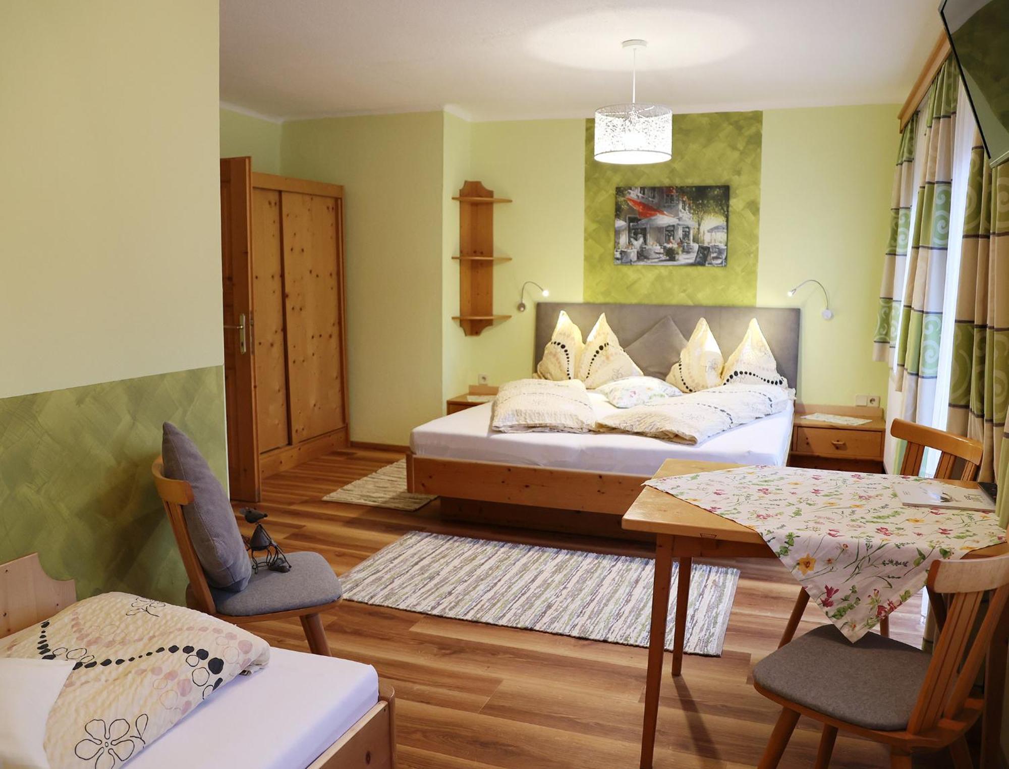 Haufhof-Pension Am Bauernhof, Haus Im Ennstal Bei Schladming Luaran gambar