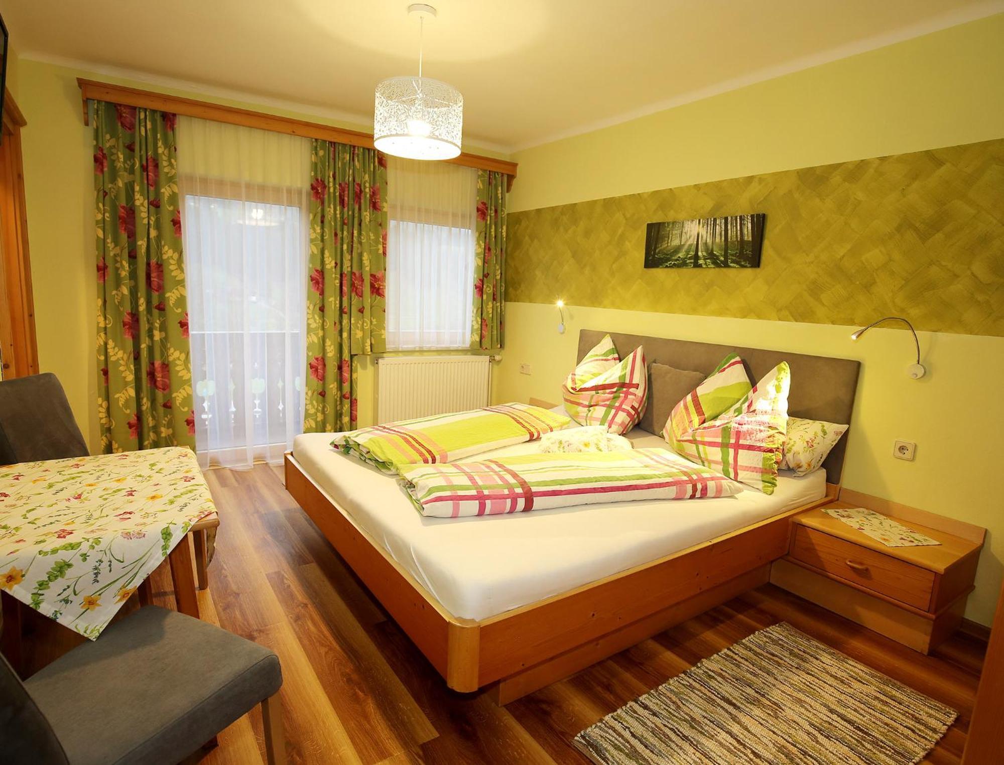 Haufhof-Pension Am Bauernhof, Haus Im Ennstal Bei Schladming Luaran gambar